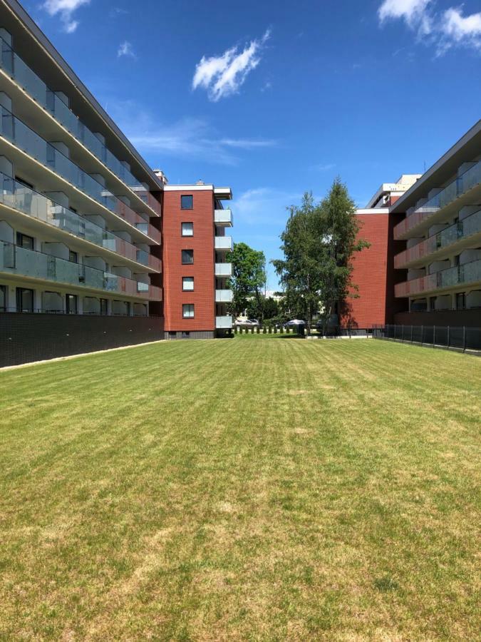 Blue Park Apartament Blizej Morza Kasprowicza Kolobrzeg Exterior photo